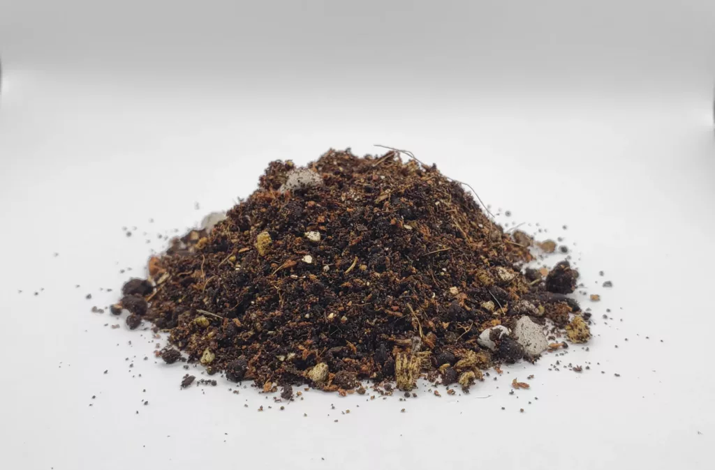 a pile of peat free seed starting mix made of coco coir, perlite, vermiculite and worm castings